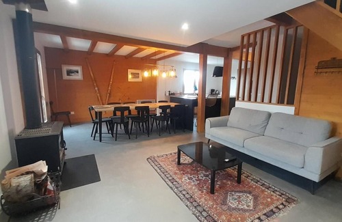 Arc-1800 Ski Chalet | Chalet, 2nd floor, view valley, terrace, fireplace or stove, tv, 100m², Les Arcs