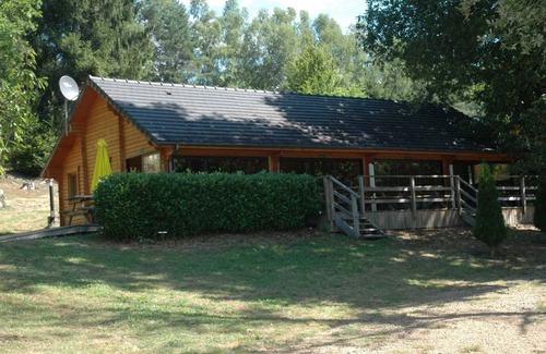 Correze Ski Chalet | Chalet 3 étoiles - Piscine - eehihc