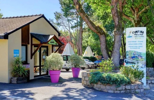 Guerande Ski Chalet | Chalet 4 étoiles - Piscine - eeedeh