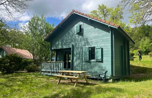 Saint-Pardoux Ski Chalet | Chalet 4 étoiles - Piscine - eeiig0