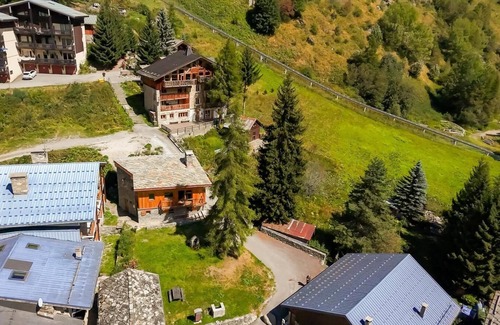 Les Brevieres Ski Chalet | Chalet, 50m from ski slopes, view mountain, terrace, fireplace or stove, tv, ski locker, 130m²