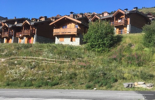 Valmeinier Ski Chalet | Chalet 8 pers - 50m from the slopes