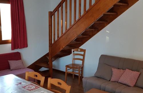 La Joue du Loup Ski Chalet | Chalet 8 pers avec terrasse, local ski, parking gratuit, animaux acceptés - FR-1-504-5