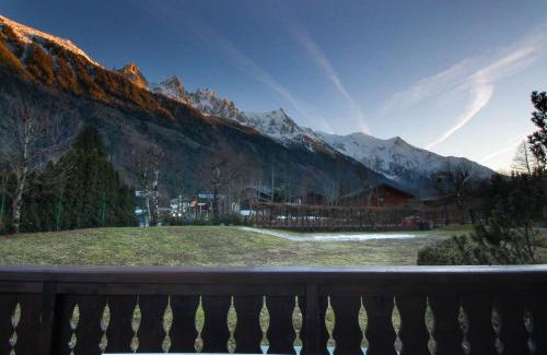 Les Praz-de-Chamonix Ski Chalet | Chalet Ancelles - Les Praz - Golf - Vue Mont-Blanc - Randonnées