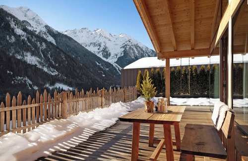 Selva dei Molini Ski Chalet | Chalet 'Berg' with Mountain View, Private Terrace and Wi-Fi