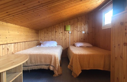 Soulac-sur-Mer Ski Chalet | Chalet between ocean and forest