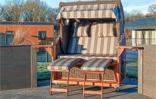 Suesel Other | Chalet Black Pearl