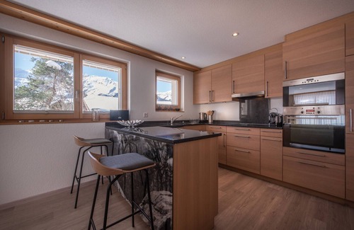 Wengen Apartment | Chalet Brunner 2