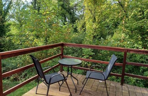 Jenzat House | Chalet cosy à Jenzat au cœur de la nature avec jardin et terrasse - FR-1-489-564