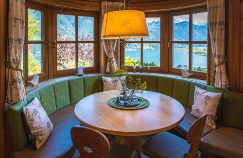 Zell am See Ski Chalet | Chalet Crown of the Alps by we rent