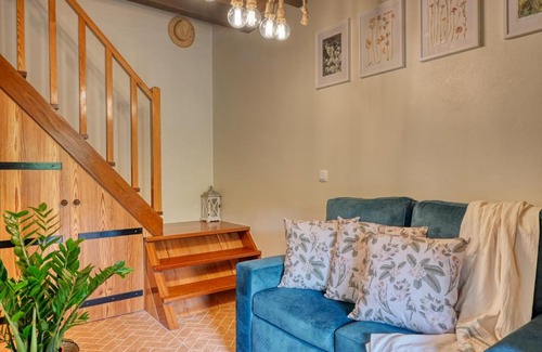 Ponta do Sol Ski Chalet | Chalet da Nogueira, a Home in Madeira