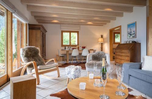 Ovronnaz Ski Chalet | Chalet Dendron by Interhome