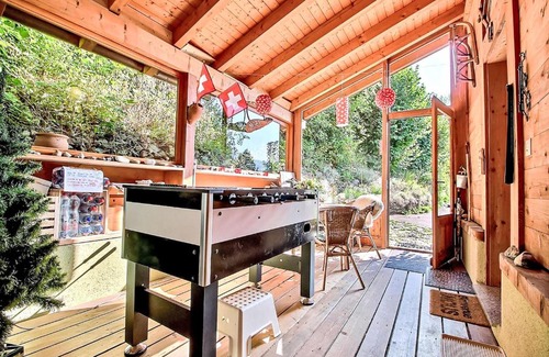 Ovronnaz Ski Chalet | Chalet Dendron by Interhome