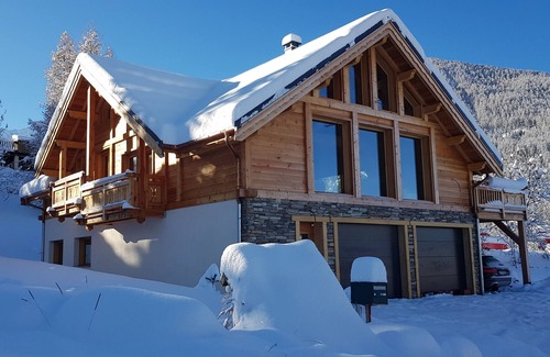 Les Orres Ski Chalet | Chalet for 18 people in Les Orres.