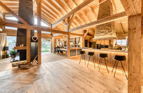 Brand Ski Chalet | Chalet GM - Penthouse