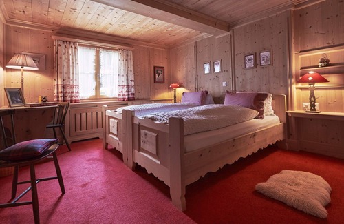 Klosters-Serneus Ski Chalet | Chalet 'Grisonella' with Wi-Fi