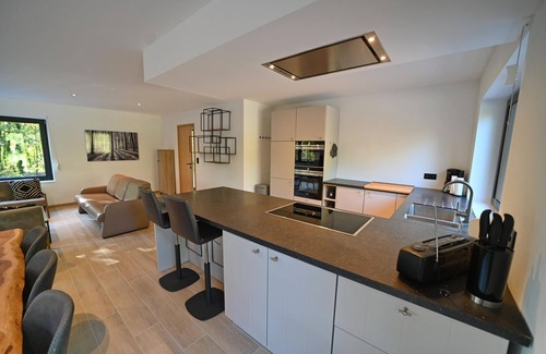 Somme-Leuze Ski Chalet | Chalet ideally located on the edge of forest