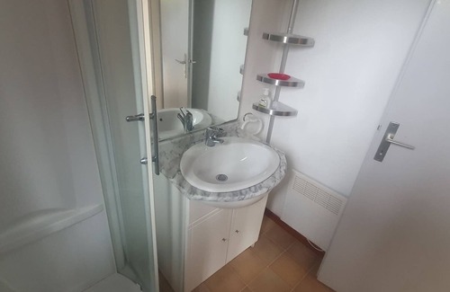 Soulac-sur-Mer Ski Chalet | Chalet in a residential leisure park with swimming pool - 0102