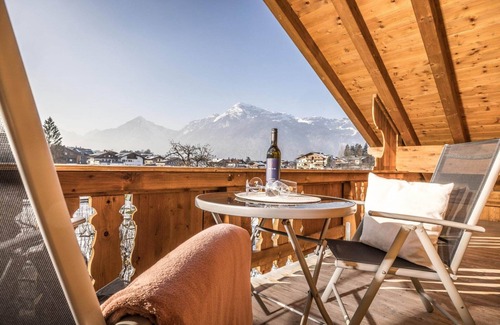 Reith im Alpbachtal Apartment | Chalet in Reith near Ski Juwel Alpbachtal