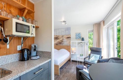 Sint Maartensvlotbrug House | Chalet in Texel near Beach and Forest