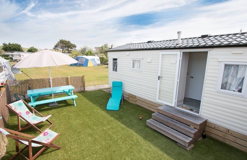 IJmuiden Ski Chalet | Chalet in the dunes near the sea