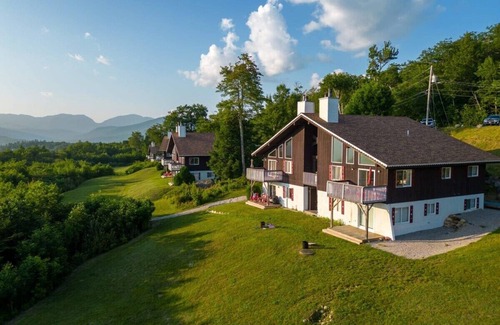 Jackson Ski Chalet | *Chalet In The Sky| NorthConway|Foliage |StoryLand