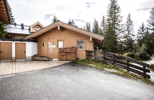 Hochkrimml Ski Chalet | Chalet in Zillertal near Ski Slopes