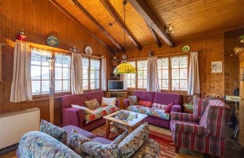 Nendaz Ski Chalet | Chalet L'Alouette by Interhome