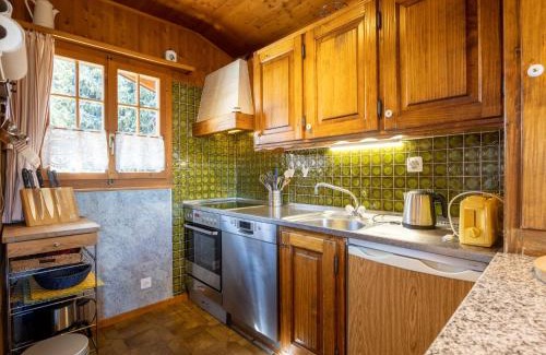 Nendaz Ski Chalet | Chalet L'Alouette by Interhome