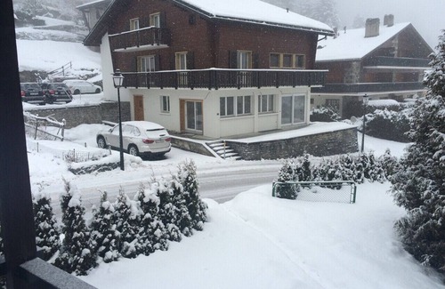 Les Marecottes Ski Chalet | Chalet l'Escapade - 6 to 10 pax - Swiss Alps