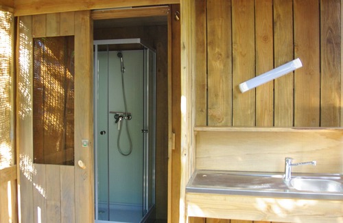 Gravieres Ski Chalet | Chalet 'La Cabane Camping La Châtaigneraie' with Private Terrace