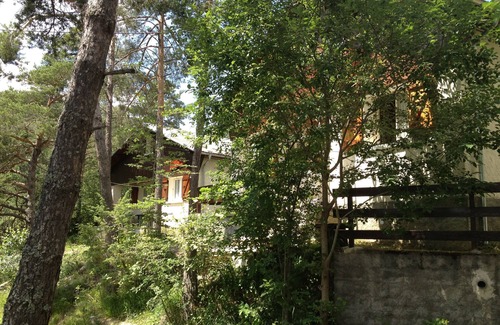 Montclar Ski Chalet | Chalet 'La Carline' at 1250m altitude
