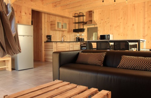 Murol Ski Chalet | Chalet "la chadeyre" recently built, free wifi, heating included
