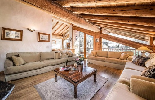 Le Cret Ski Chalet | Chalet La Grande Sassière - 7 room chalet 12 people