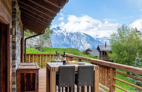 Riddes Ski Chalet | Chalet La Poya