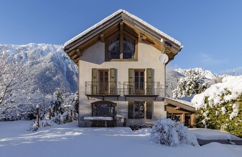 Chamonix-Mont-Blanc Ski Chalet | Chalet Les Tissourds 4*, central, hot tub