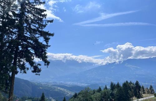 Conthey Ski Chalet | Chalet les jouges