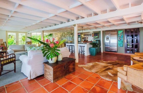Pueblo Viejo Ski Chalet | Chalet Lulu | Yoga/Retreat | P Solar | Hot Tub