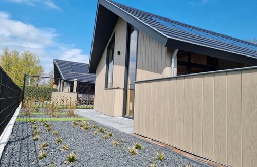 Sint-Annaland Ski Chalet | Chalet met Sauna en Airconditioning
