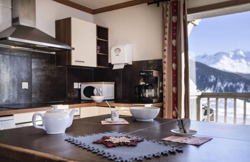 Les Eucherts Ski Chalet | Chalet MMV Les Perdrix 1 - Mountain Collection - 7 Room Chalet 12 People