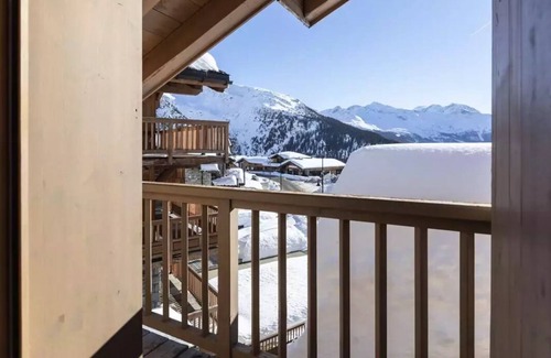 Les Eucherts Ski Chalet | Chalet MMV Les Perdrix 1 - Mountain Collection - 7 Room Chalet 12 People - Balcony