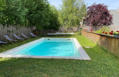 Lans-en-Vercors Ski Chalet | Chalet mountain apartment, sleeps 13, village center