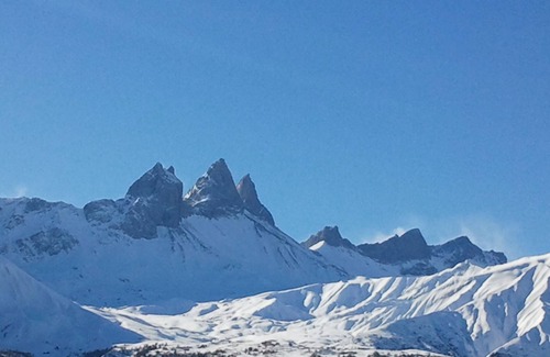 Albiez-le-Jeune Ski Chalet | Chalet near the slopes with stunning views of the needles of Arves