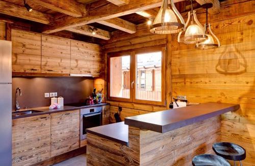 Le Praz Ski Chalet | Chalet rénové au cœur du Praz, Courchevel, à 150m des pistes, 4 chambres, 9 personnes - FR-1-514-20