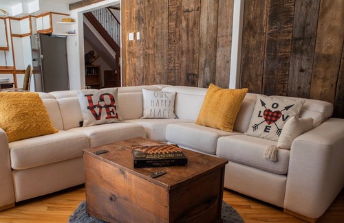 Saint-Calixte Ski Chalet | Chalet Sérénité au Lac Desroches