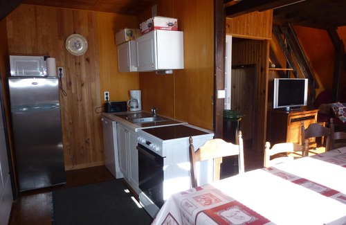 Chastreix Ski Chalet | Chalet Sancy 12/14 Pers with Pano View - 3 stars - Cool rates in March.