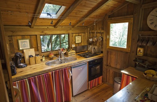 Chisa Ski Chalet | Chalet style cabin, built in the trees, away from the bustle, between sea and mountains