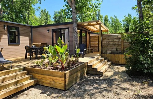 Clohars-Fouesnant Ski Chalet | Chalet | Ultimate | 3 Ch. | 6 pers. | Raised terrace | TV