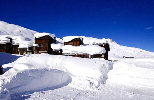 Val Claret Ski Chalet | Chalet, view lake, fireplace or stove, tv, ski locker, 180m², Tignes