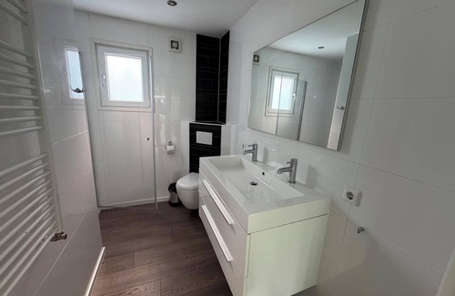 Susteren House | Chalet with 4 bedrooms and a terrace